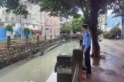 雨水管流出白水！東莞市萬江查處一清洗廢水外排企業(yè)